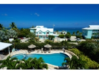 01-compass-point-cayman-poolside-view