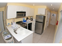 32-compass-point-cayman-oceanfront-1bed-kitchenette